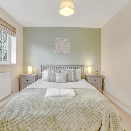 Silver Stag Properties, 3 Bedroom W Parking And Garden Smisby Extérieur photo