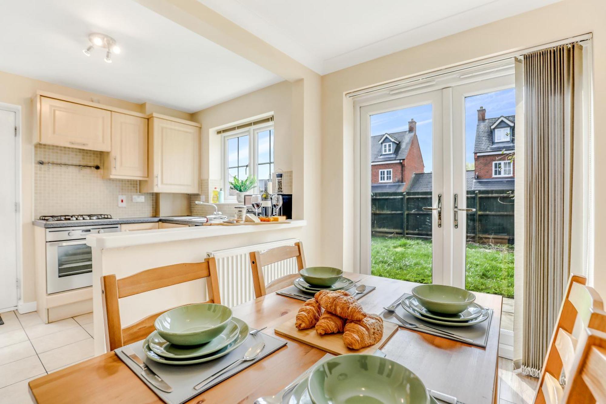 Silver Stag Properties, 3 Bedroom W Parking And Garden Smisby Extérieur photo