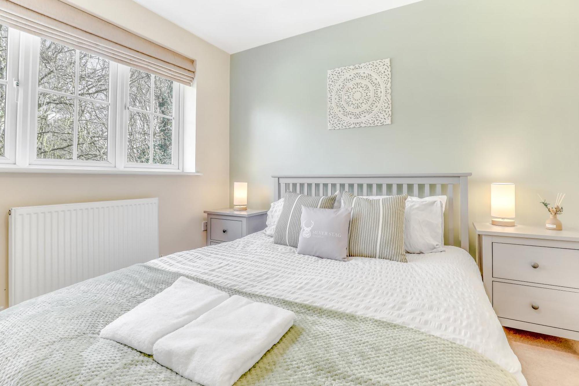 Silver Stag Properties, 3 Bedroom W Parking And Garden Smisby Extérieur photo