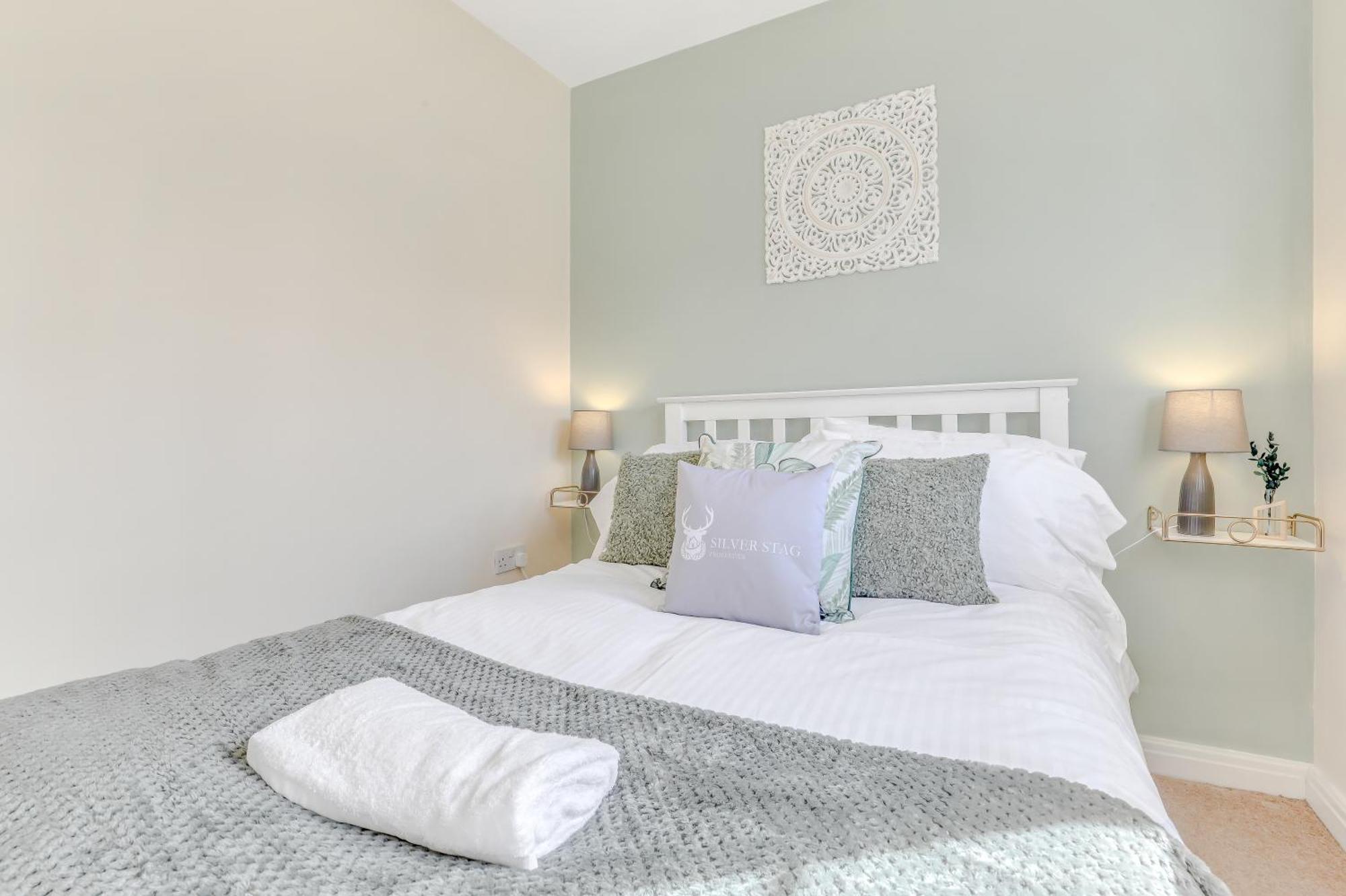 Silver Stag Properties, 3 Bedroom W Parking And Garden Smisby Extérieur photo